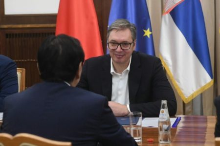 Odličan sastanak sa delegacijom HBIS grupe: Vučić se sastao sa Ju Jongom
