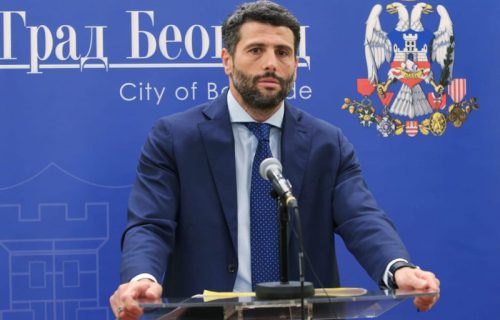 Aleksandar Šapić: "Podnosim formalnu ostavku, ali nastavljam posvećeno i predano da vodim Beograd do dana izbora i konačne provere poverenja Beograđana"