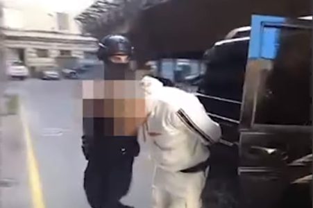 Pogledajte akciju hapšenja osumnjičenih da su ispalili zolju na kuću u Batajnici (VIDEO)