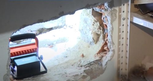 Prosto neverovatna afera “Tunel” trese Crnu Goru: Abazović se oglasio iz podzemlja Višeg suda (VIDEO)