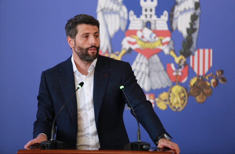 Šapić: Najmodernije info-table uskoro na 1.000 stajališta u prestonici ...