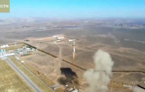 Najmlađa posada astronauta otputovala je pomoću "Božanskog broda" na svemirsku stanicu (VIDEO)