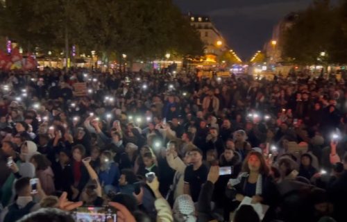 Haos u Parizu: Policija evakuisala Trg Republike, okupilo se više hiljada demonstranata