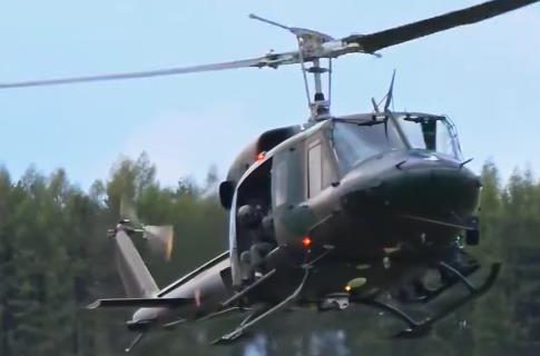 Srušio se helikopter austrijske vojske: Šest vojnika povređeno (FOTO)