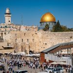 Teroristički napad u Jerusalimu: Dve osobe povređene, u toku potraga za napadačima