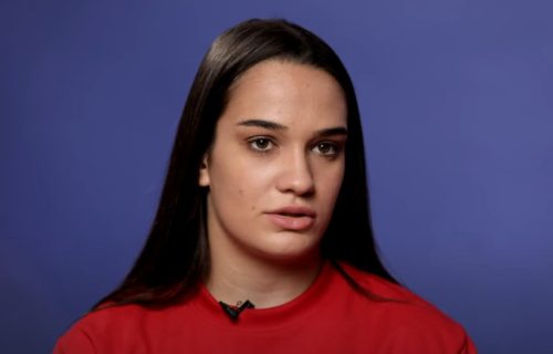 Ponos Srbije! Mlada bokserka Sara Ćirković plasirala se u finale Evropskog prvenstva