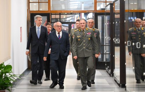 Mojsilović s Pičom: Kfor jedini garant bezbednosti srpskog stanovništva na KiM