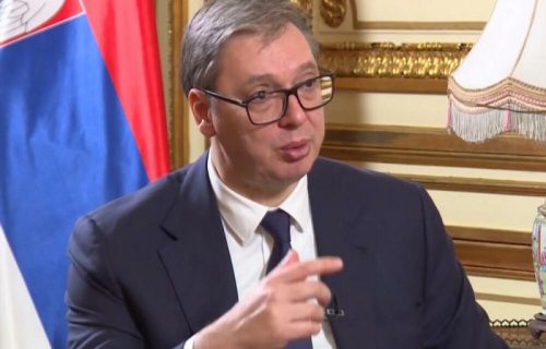 Vučić se oglasio iz Pariza: "Nije nam laka pozicija, ali zato su ovi razgovori od izuzetnog značaja"