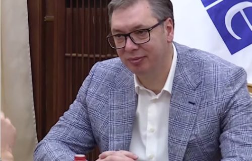 "Naš posao je uvek bio i ostaće borba za Srbiju": Predsednik Vučić sumirao nedelju za nama (VIDEO)