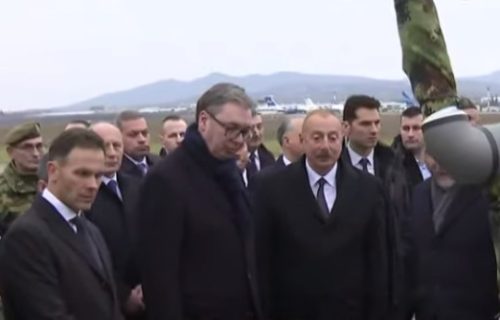 Srpska vojna sila: Vučić sa Alijevim na prikazu naoružanja Vojske Srbije (VIDEO)