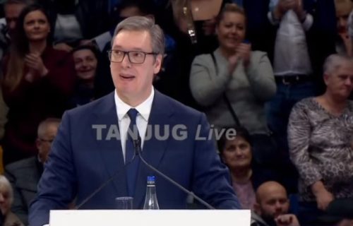 Vučić u Areni: Za pobedu 17. decembra, da dobijemo više nego oni svi, naredne četiri godine su najvažnije