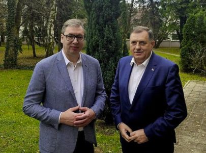 Predsednik Vučić sa Miloradom Dodikom: Situacija po srpski narod je veoma teška (FOTO)