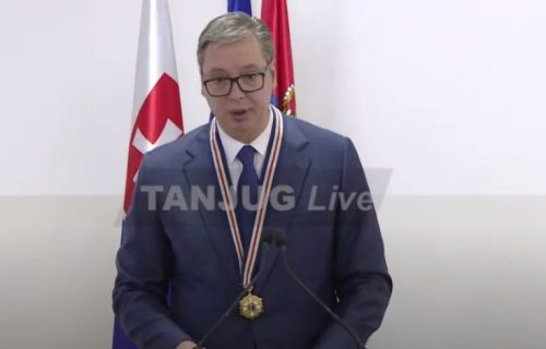 Vučiću uručen Orden prvog stepena Slovačke evangeličke crkve (VIDEO)