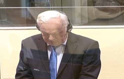 Ratko Mladić ponovo imao moždani udar: Sin Darko kaže da je general opet prebačen u bolnicu