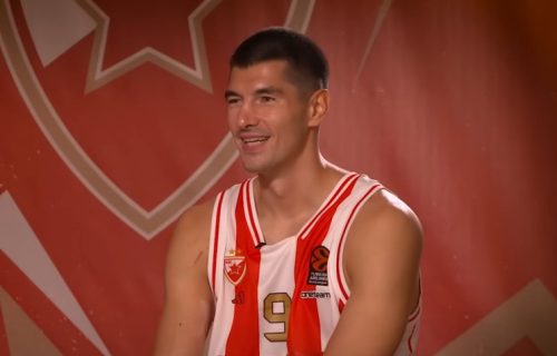 Zvezdin vojnik viđen u opremi za trening: Poznat status Luke Mitrovića pred sutrašnji derbi (VIDEO)