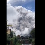 Tri vulkana eruptirala u Indoneziji, pepeo i lava na sve strane (VIDEO)