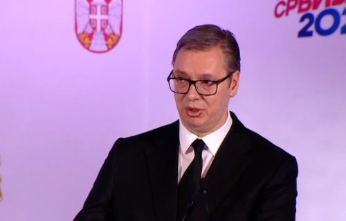 Vučić: Pomagaćemo naš narod na KIM, da niko ne bude bez krova nad glavom