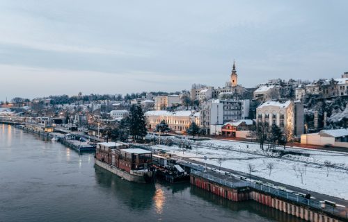 RHMZ najavio razvedravanje: Do Božića natprosečno toplo, a zatim zahlađenje sa SNEGOM