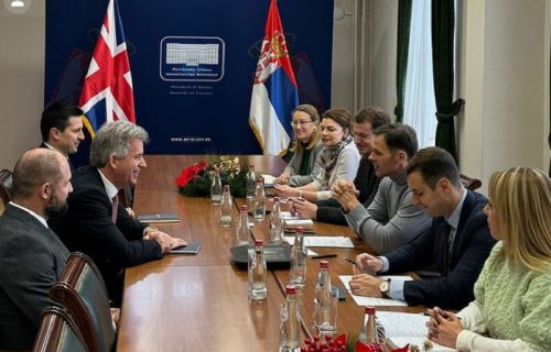 Siniša Mali sa Fergusonom: Velika Britanija je osmi najveći investitor u Srbiji (FOTO)