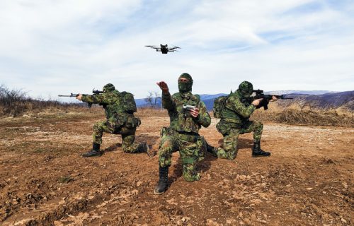 Pogledajte kako izgleda borbena obuka Kopnene vojske na "Pasuljanskim livadama" (FOTO)