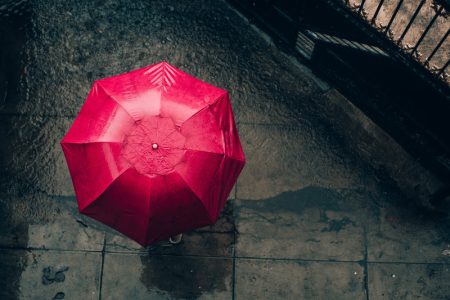 Hladni front stiže u Srbiju, u nekim gradovima pada temperatura, a očekuje se čak i sneg