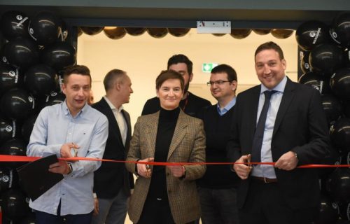 Premijerka Brnabić otvorila predstavništvo kompanije Vorgejming u Srbiji (FOTO)