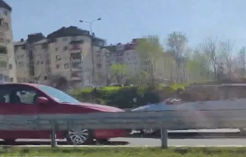 Žena na auto-putu Miloš Veliki vozi u suprotnom smeru, automobili joj idu u susret (VIDEO)