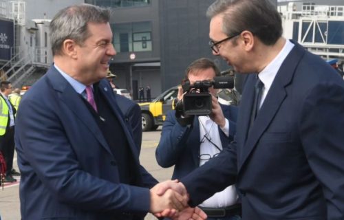 Predsednik Vučić dočekao Zedera: "Razgovaraćemo o velikim i zahtevnim projektima koji će snažno pokrenuti Srbiju u narednim godinama" (FOTO)
