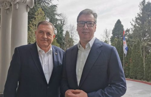 Predsednik Vučić se sastao sa Dodikom: Pripreme za veliki Vaskršnji sabor teku odlično (FOTO)