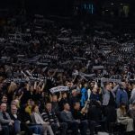 Evroliga kaznila Partizan zbog bakljade navijača na meču sa Valensijom
