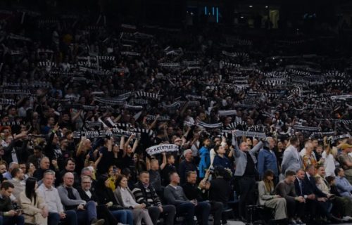 Partizan u zvaničnom saopštenju osudio vređanje predsednika tokom utakmice sa Olimpijakosom