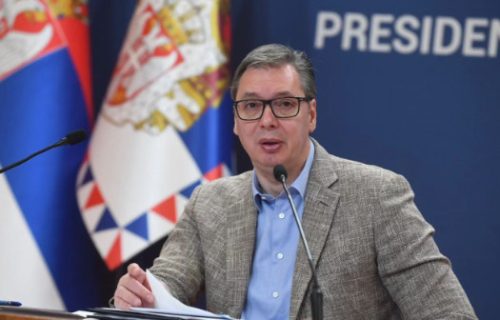 Predsednik Vučić uputio poruku građanima: Pozivam sve da budemo jedinstveni u odbrani svojih interesa