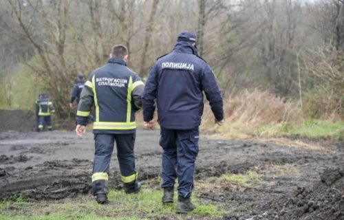 Vatrogasci pod rotacijom stigli ispred kuće kod koje je nestala Danka