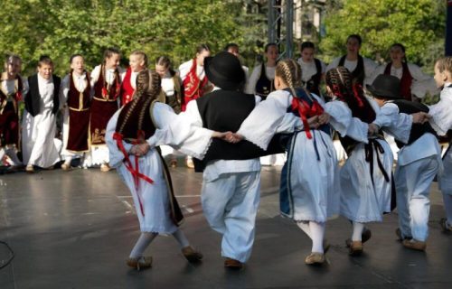 Manifestacija "Beogradski dani porodice": Večeras koncerti na centralnoj bini na Trgu republike (VIDEO)
