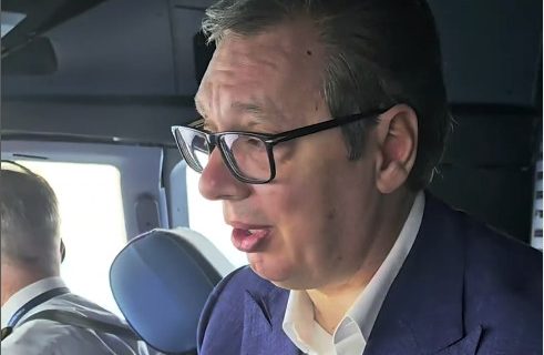 Vučić se na prvom letu Er Srbije na liniji Beograd - Mostar: Predsednik objavio video iz aviona (VIDEO)