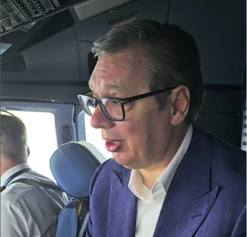 Vučić na prvom letu Er Srbije na liniji Beograd – Mostar: Predsednik objavio video iz aviona (VIDEO)