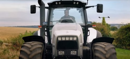 Džeremi Klarkson u ulozi farmera: Gušio se u suzama, kada su mu uginuli prasići