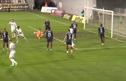 Završnica meča koja će se dugo pamtiti: Partizan se vratio iz mrtvih, Čukarički ipak pobedio (VIDEO)