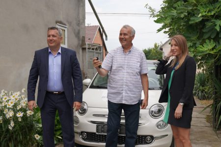 Počeo novi ciklus akcije “Struju štedi da humanost više vredi”: Fiat 500 čeka najsrećnijeg štedišu!