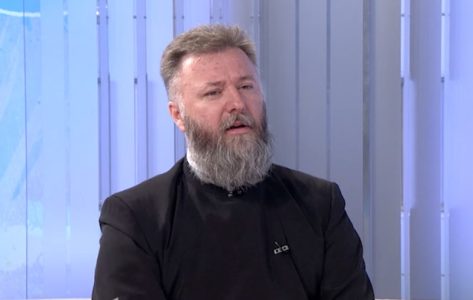 Otac Predrag Popović upozorava VERNIKE: Izbacite iz kuća OVO u vreme VASKRSA!