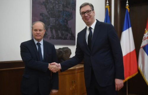 Vučić sa Trokazom o KiM: "Srbija je ozbiljan partner koji drži svoju reč, a to očekuje i od sagovornika"