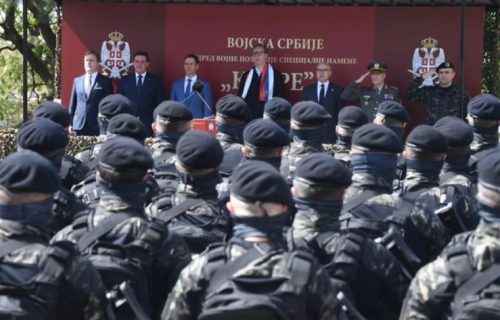 Predsednik Vučić se obratio na Danu "Kobri": "Zastava nikada ne sme da padne u ruke neprijatelju" (VIDEO)