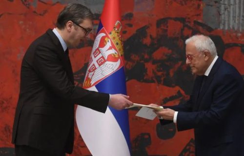 "Dobro nam došli": Vučić primio akreditivna pisma novog ambasadora Suverenog Vojnog Malteškog Reda (FOTO)