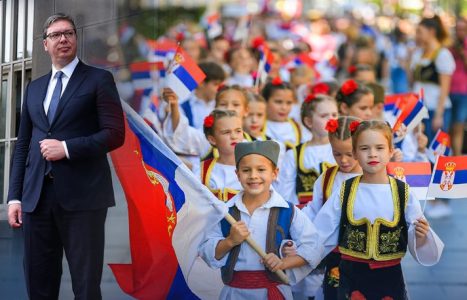 Predsednik Vučić uputio jaku poruku iz Njujorka: “Nastavićemo da se borimo za Srbiju” (FOTO)