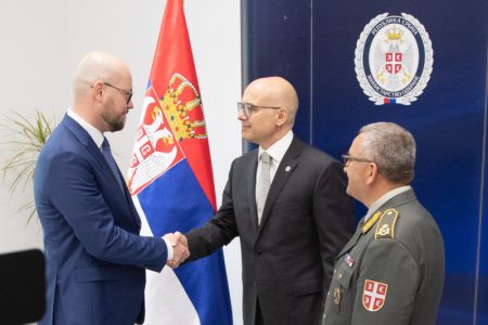 Uspostavljena saradnja između Univerziteta odbrane i kompanije NIS (FOTO)