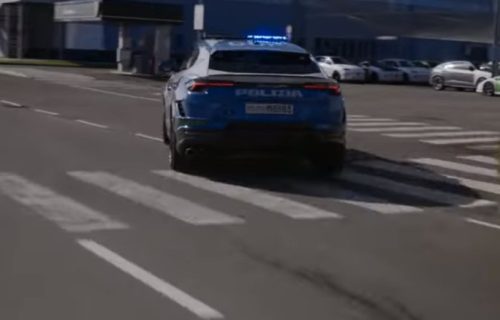 Italijanska policija dobila "lamborgini" koji postiže 100 km na sat za 3,3 sekunde