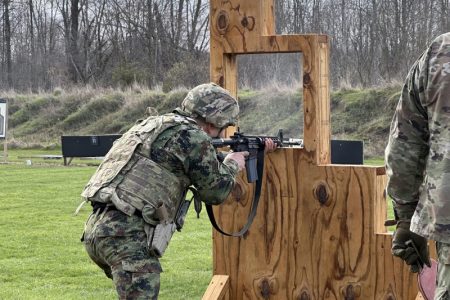 “Najbolji ratnik”: Uspešan nastup pripadnika Vojske Srbije na takmičenju u SAD