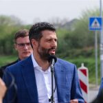 Šapić najavio: "Đacima u Beogradu besplatni udžbenici ili roditeljima novac u toj vrednosti"