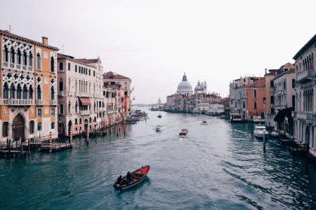 Venecija uvela naplatu turistima za ulazak u grad