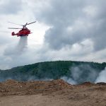 Požar iz Crne Gore se širi ka Kamenoj Gori: Prijepolje delom u vanrednoj situaciji, helikopteri na terenu